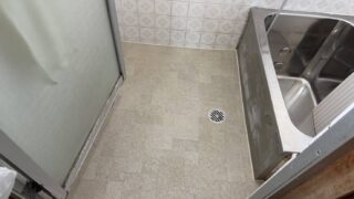 泉大津市　K様邸　浴室シート工事