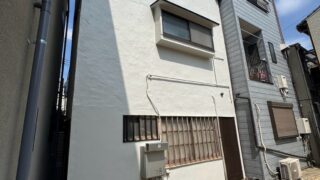 東住吉区 O様邸 外壁塗装工事 ~古いモルタル壁を長持ちさせるための下地補修~